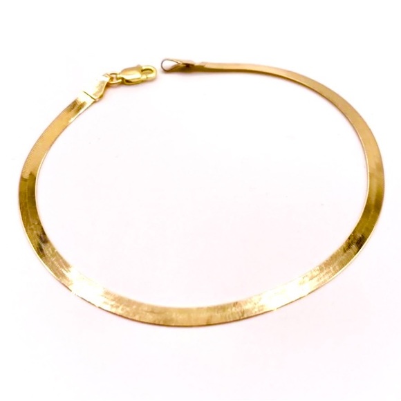 10KT Gold Herringbone Bracelet 3mm width - Picture 1 of 5